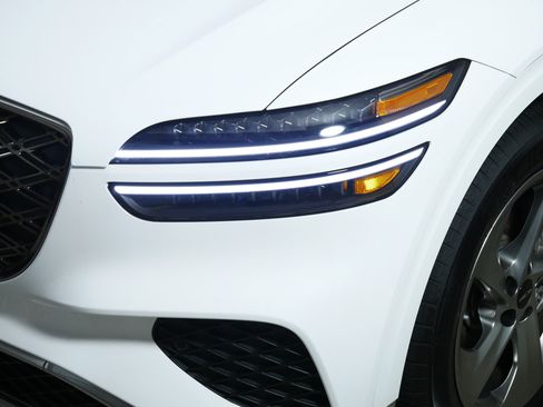Certified 2026 Genesis GV70 2.5T Select AWD/4WD image 16