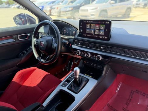 Used 2024 Honda Civic Type R image 19