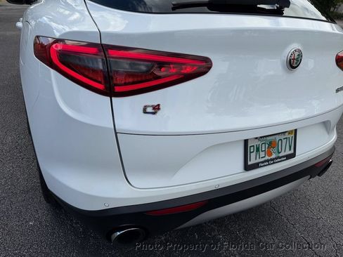 Used 2018 Alfa Romeo Stelvio Ti AWD/4WD image 21