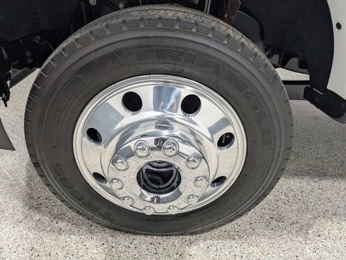 Used 2022 Ford F450 Limited image 11