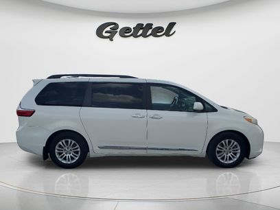 Used 2017 Toyota Sienna XLE w/ XLE Navigation Package