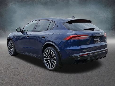 Used 2025 Maserati Grecale Modena AWD/4WD image 4