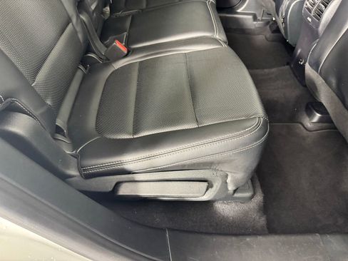 Used 2020 Ford Escape SEL image 30