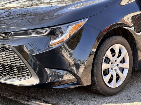 Certified 2022 Toyota Corolla LE image 10