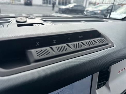 New 2026 Ford Bronco Heritage Edition AWD/4WD image 33