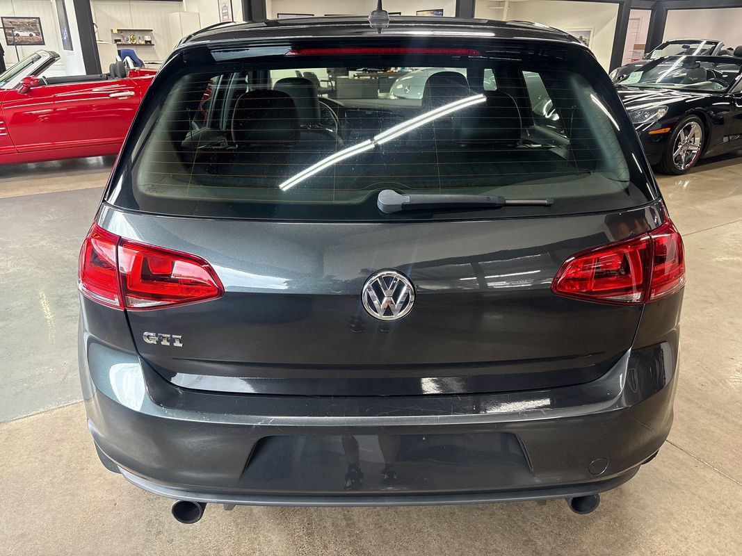 Used 2016 Volkswagen GTI SE w/ Lighting Package (SEL) FWD image 8