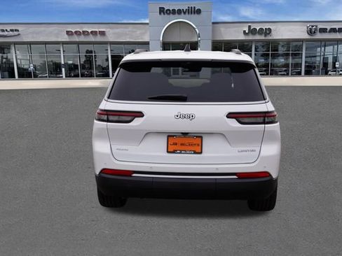 New 2026 Jeep Grand Cherokee L Limited AWD/4WD image 4
