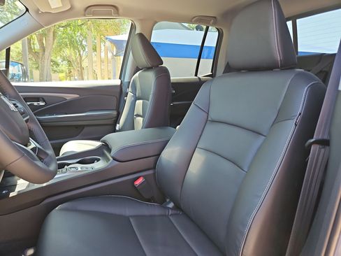 New 2026 Honda Ridgeline RTL image 13