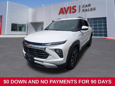 Used 2025 Chevrolet TrailBlazer LT AWD/4WD image 1