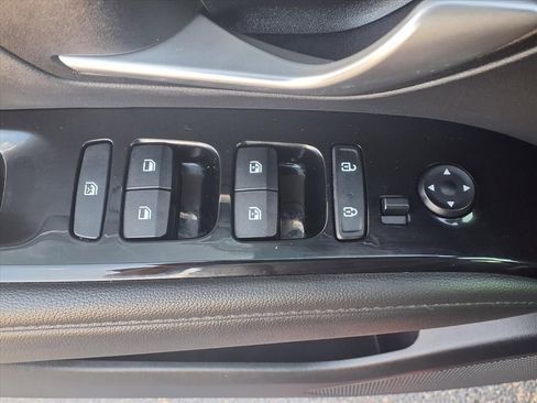 Used 2022 Hyundai Tucson SEL w/ Convenience + Premium Package image 11