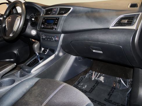 Used 2017 Nissan Sentra S image 50