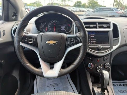Used 2020 Chevrolet Sonic LT FWD image 23