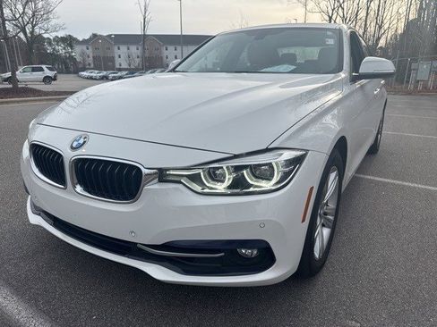 Used 2017 BMW 330i Sedan image 1