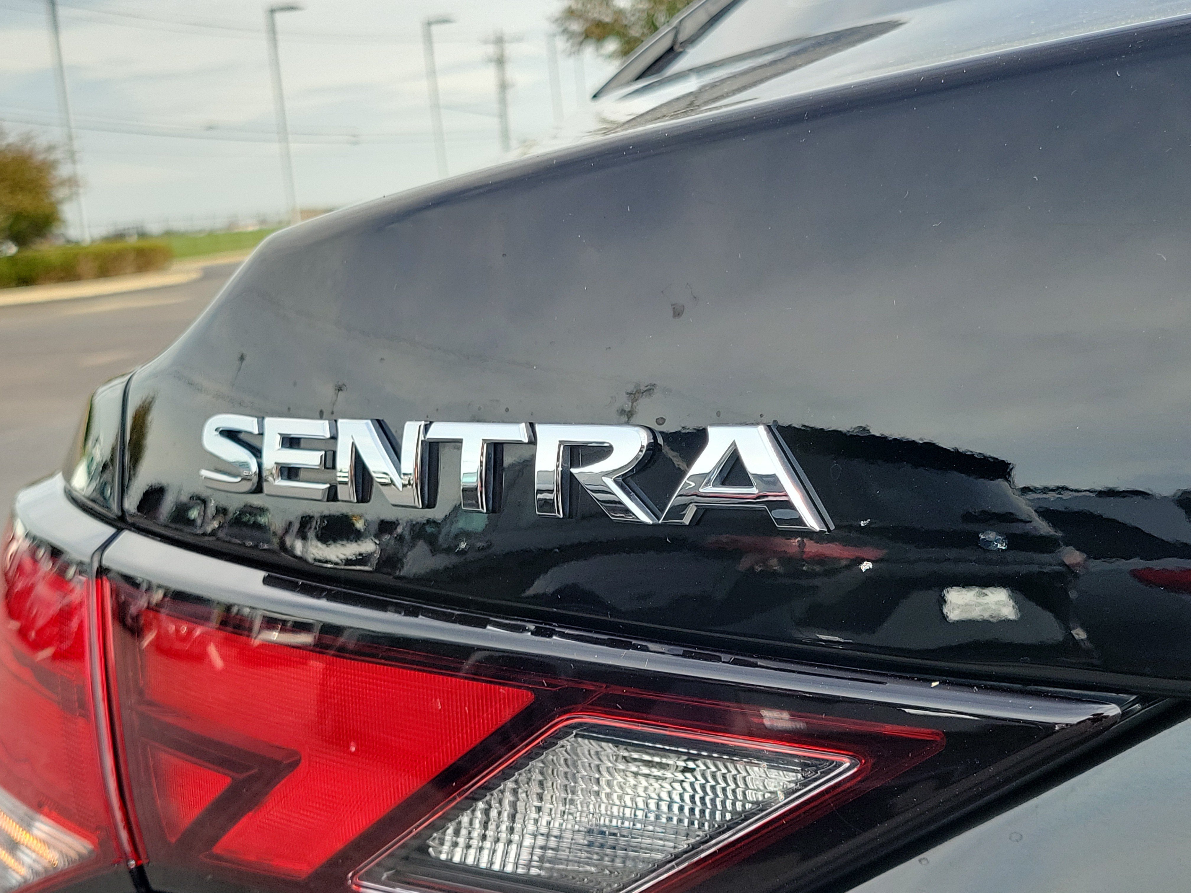 Certified 2024 Nissan Sentra SV w/ SV Premium Package FWD image 6