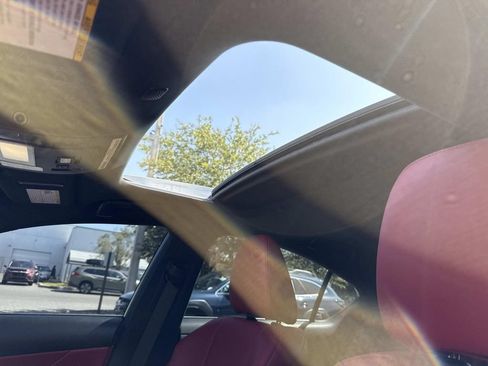 Used 2022 Lexus IS 350 F Sport RWD image 27