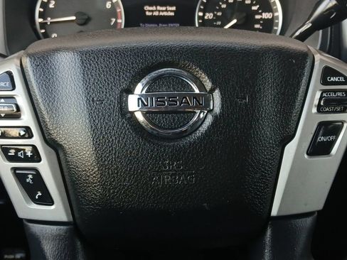 Used 2020 Nissan Titan S w/ S Utility Package RWD image 5