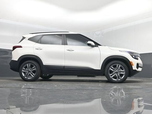 Used 2023 Kia Seltos S image 44