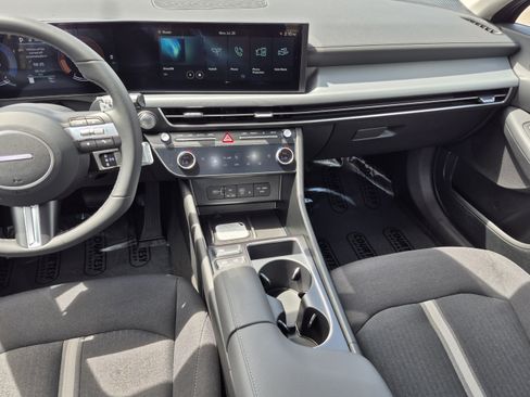 New 2026 Hyundai Sonata SEL FWD image 12