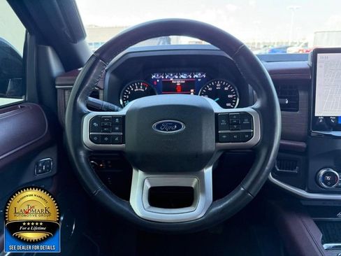 Used 2024 Ford Expedition Limited image 20