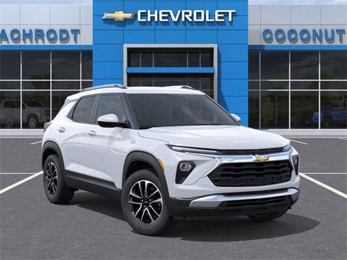 New 2026 Chevrolet TrailBlazer LT image 3