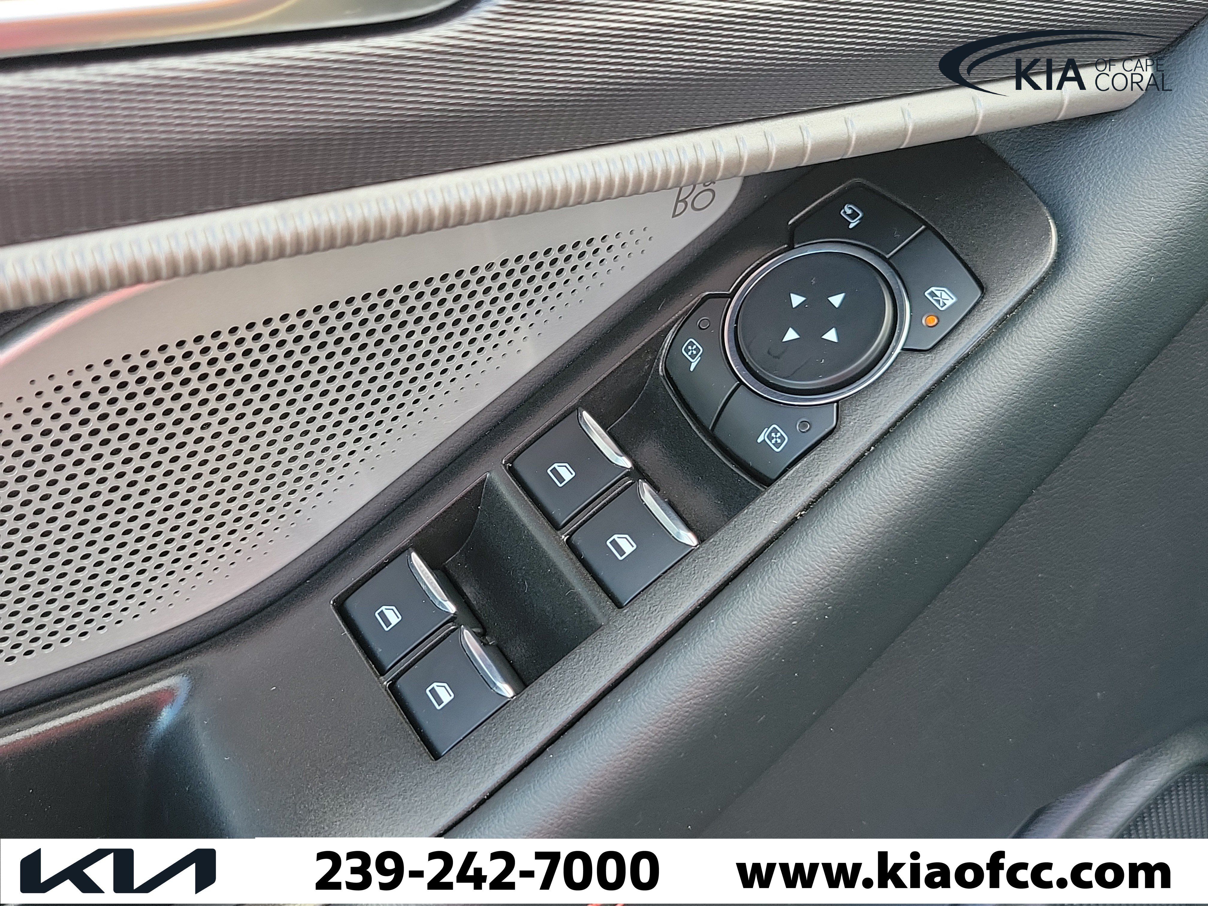 Used 2025 Ford Explorer ST w/ Sun And Sound Package RWD image 26