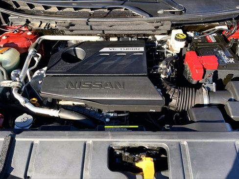 Certified 2023 Nissan Rogue SV image 9