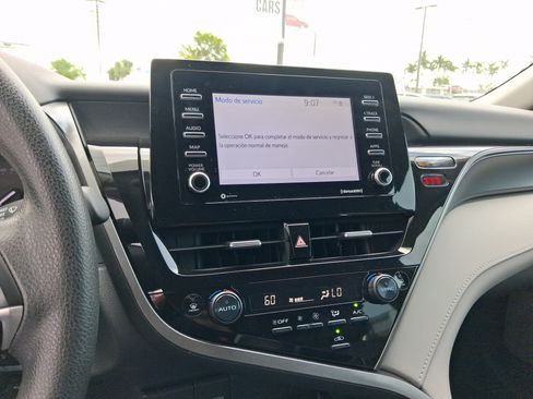 Used 2023 Toyota Camry LE FWD image 28