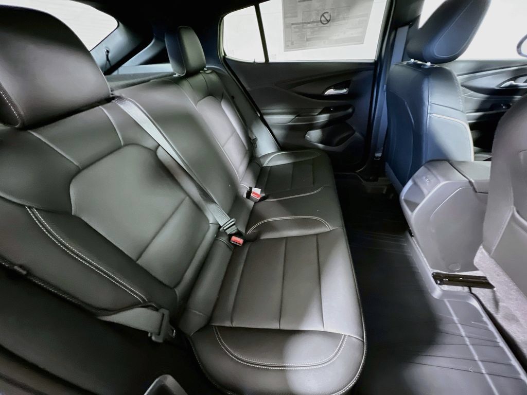 New 2026 Buick Envista Sport Touring w/ Studio Series FWD image 21