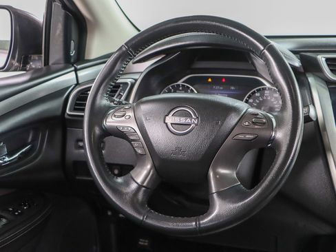 Used 2023 Nissan Murano SV FWD image 12