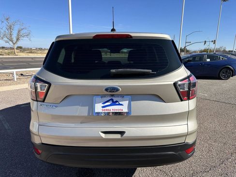 Used 2017 Ford Escape S image 4