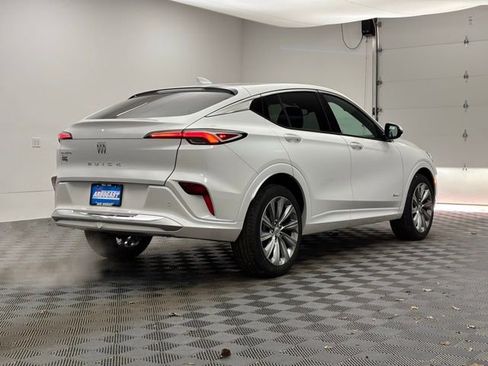 New 2026 Buick Envista Avenir image 7