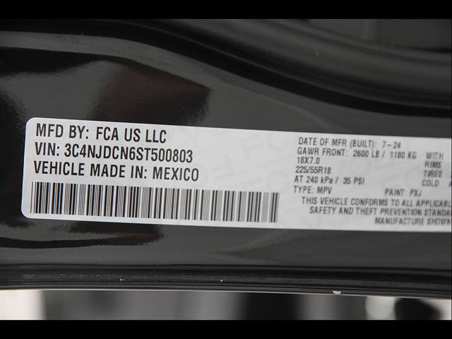 Used 2025 Jeep Compass Limited AWD/4WD image 23
