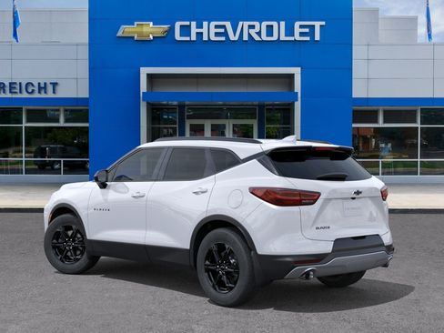 New 2026 Chevrolet Blazer LT w/ Convenience Package FWD image 27