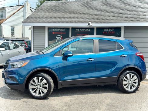 Used 2019 Buick Encore Preferred AWD/4WD image 2