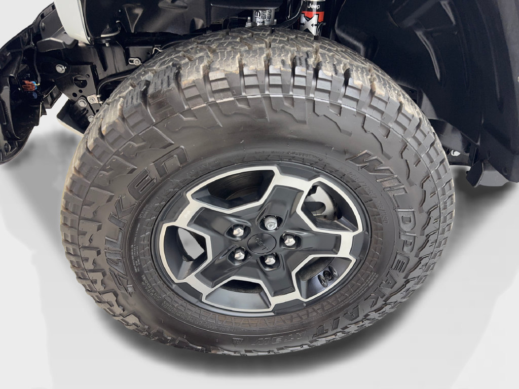 Used 2023 Jeep Gladiator Mojave w/ LED Lighting Group AWD/4WD image 81