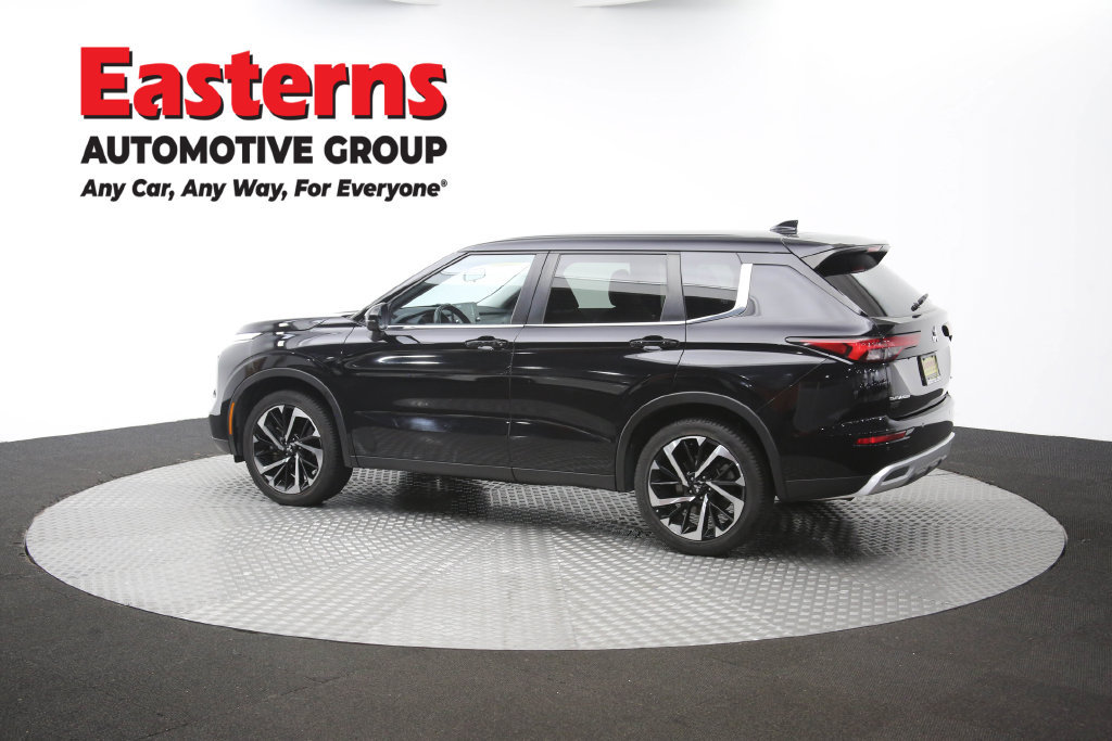 Used 2024 Mitsubishi Outlander SE FWD image 64