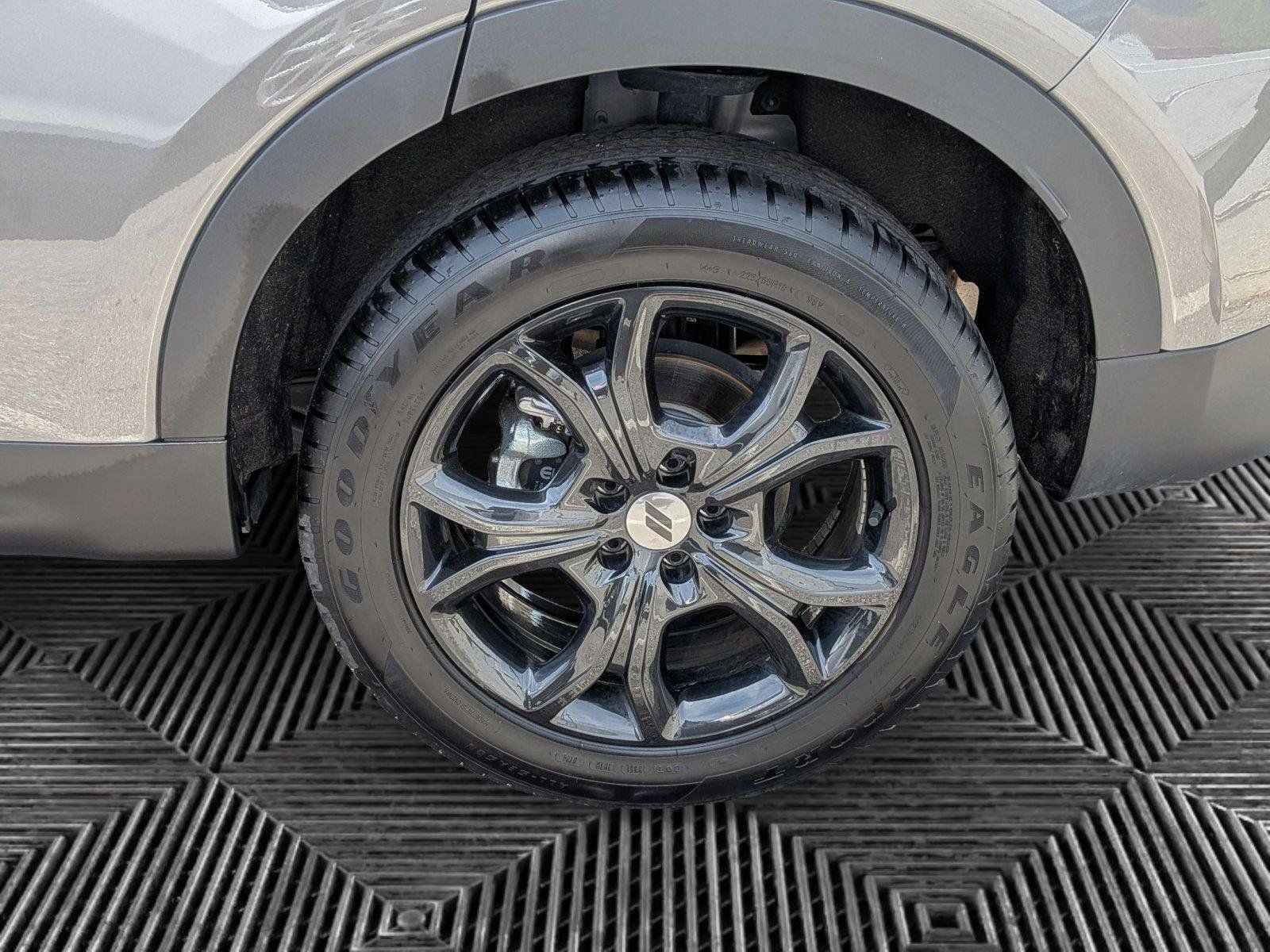 Used 2024 Dodge Hornet GT w/ GT Blacktop Package AWD/4WD image 9