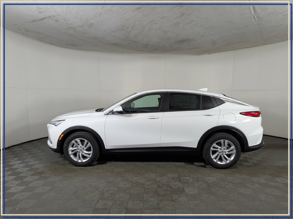 New 2026 Buick Envista Preferred FWD image 3