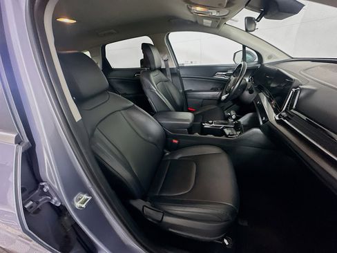 Used 2023 Kia Sportage EX image 31