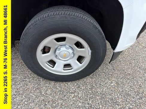 Used 2022 Chevrolet Colorado W/T RWD image 8