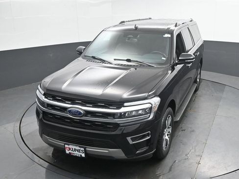 Used 2024 Ford Expedition Max Limited AWD/4WD image 37