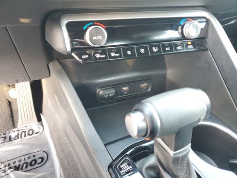 Used 2023 Kia K5 GT-Line image 25