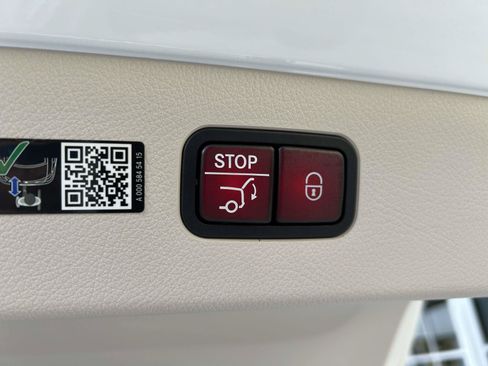 Certified 2023 Mercedes-Benz EQS 450+ 4MATIC Sedan image 11