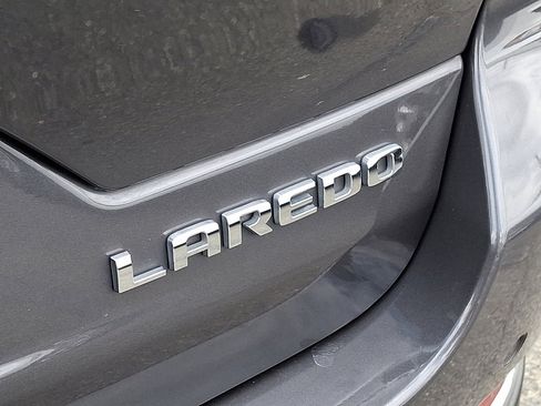 Certified 2023 Jeep Grand Cherokee Laredo w/ Luxury Tech Group I image 16