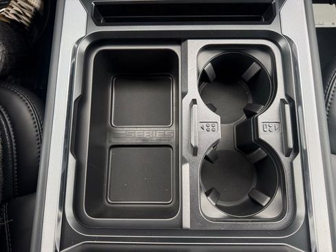 New 2026 Ford F250 Platinum AWD/4WD image 31