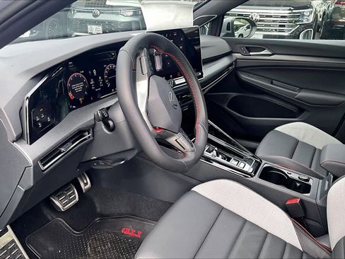 New 2026 Volkswagen GTI SE image 8