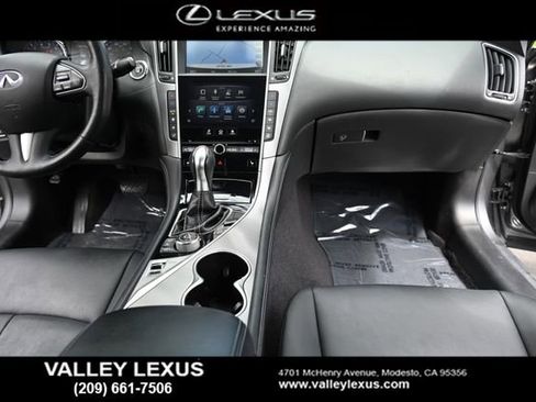 Used 2016 INFINITI Q50 3.0t Premium w/ Driver Assistance Package image 8