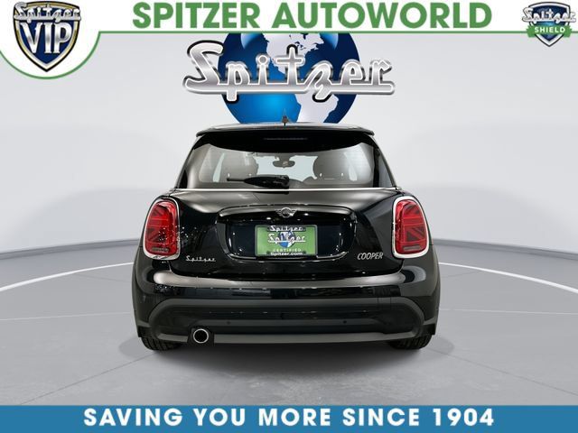 Used 2024 MINI Cooper 2-Door Hardtop FWD image 10