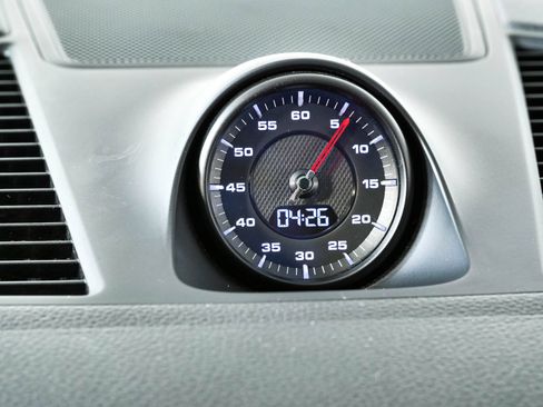 Certified 2022 Porsche Cayenne Coupe AWD/4WD image 18