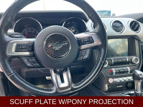 Used 2016 Ford Mustang Premium image 8